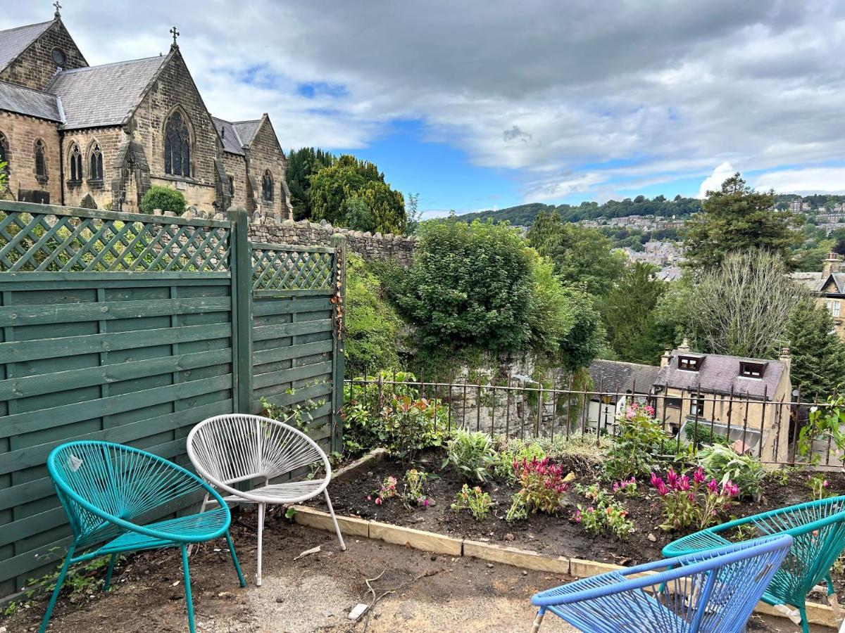 The Bell Chime, Renovated 3 Bedroom In *