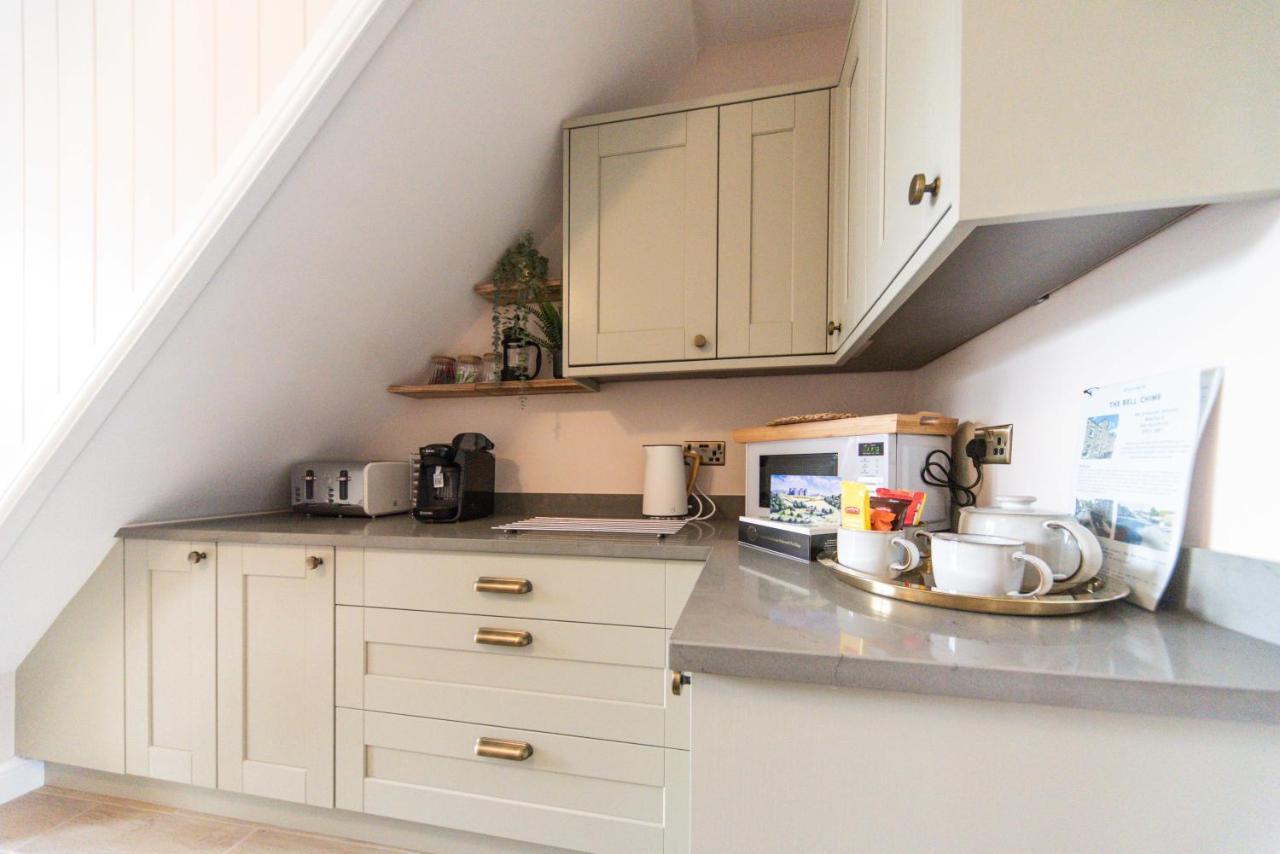 The Bell Chime, Renovated 3 Bedroom In *